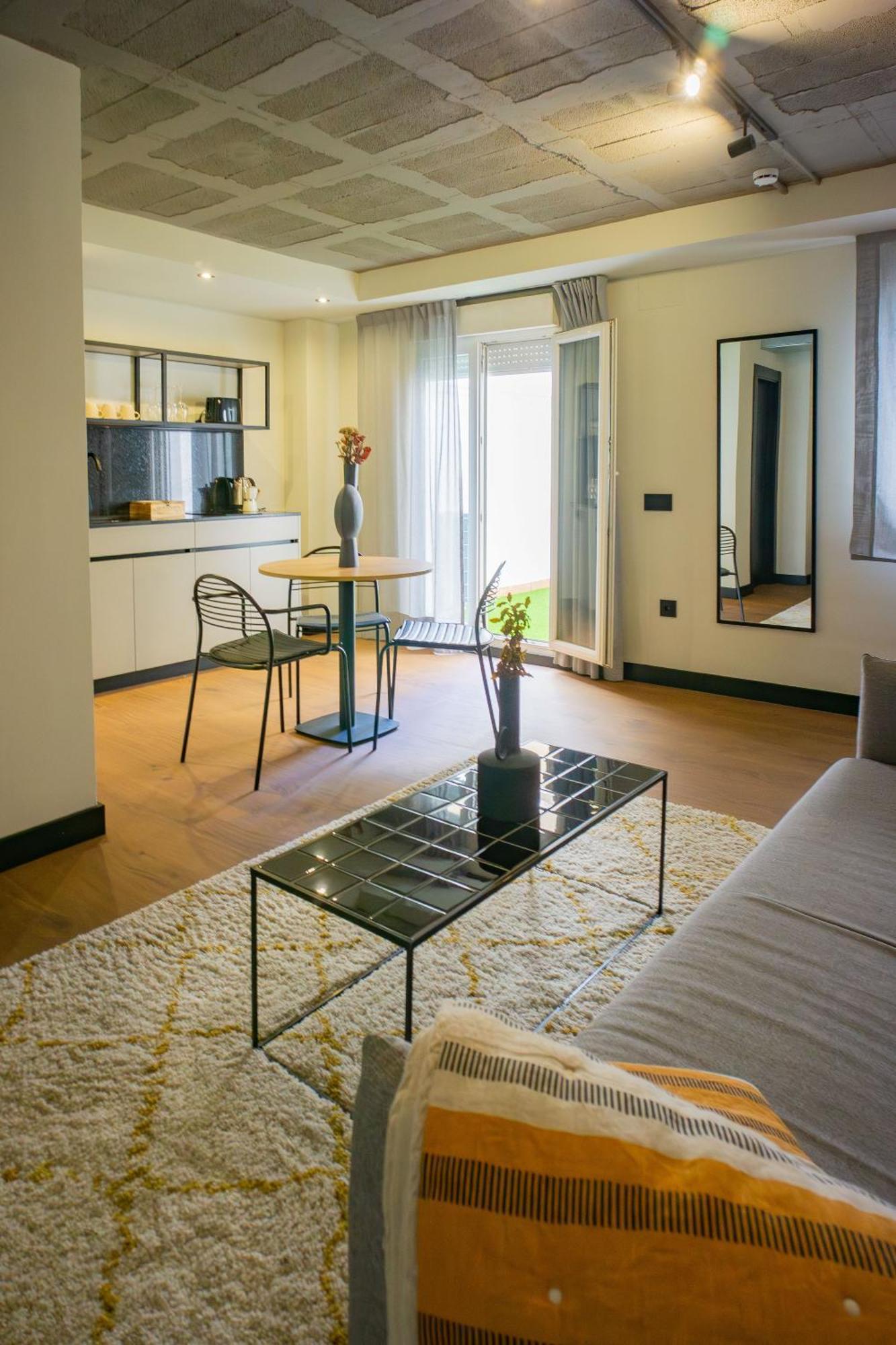 Bubu - Apartamentos En El Centro Málaga Exteriör bild