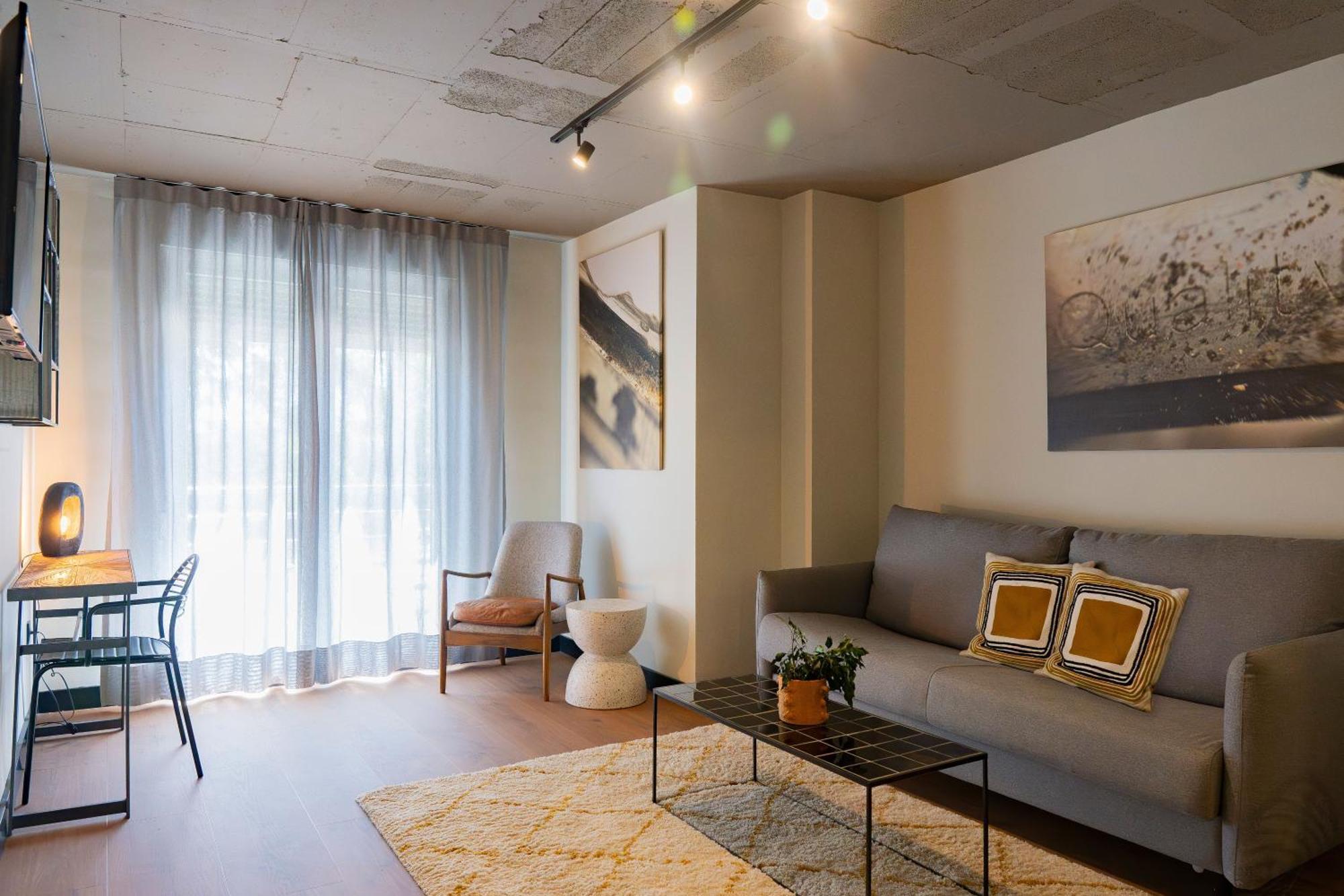 Bubu - Apartamentos En El Centro Málaga Exteriör bild