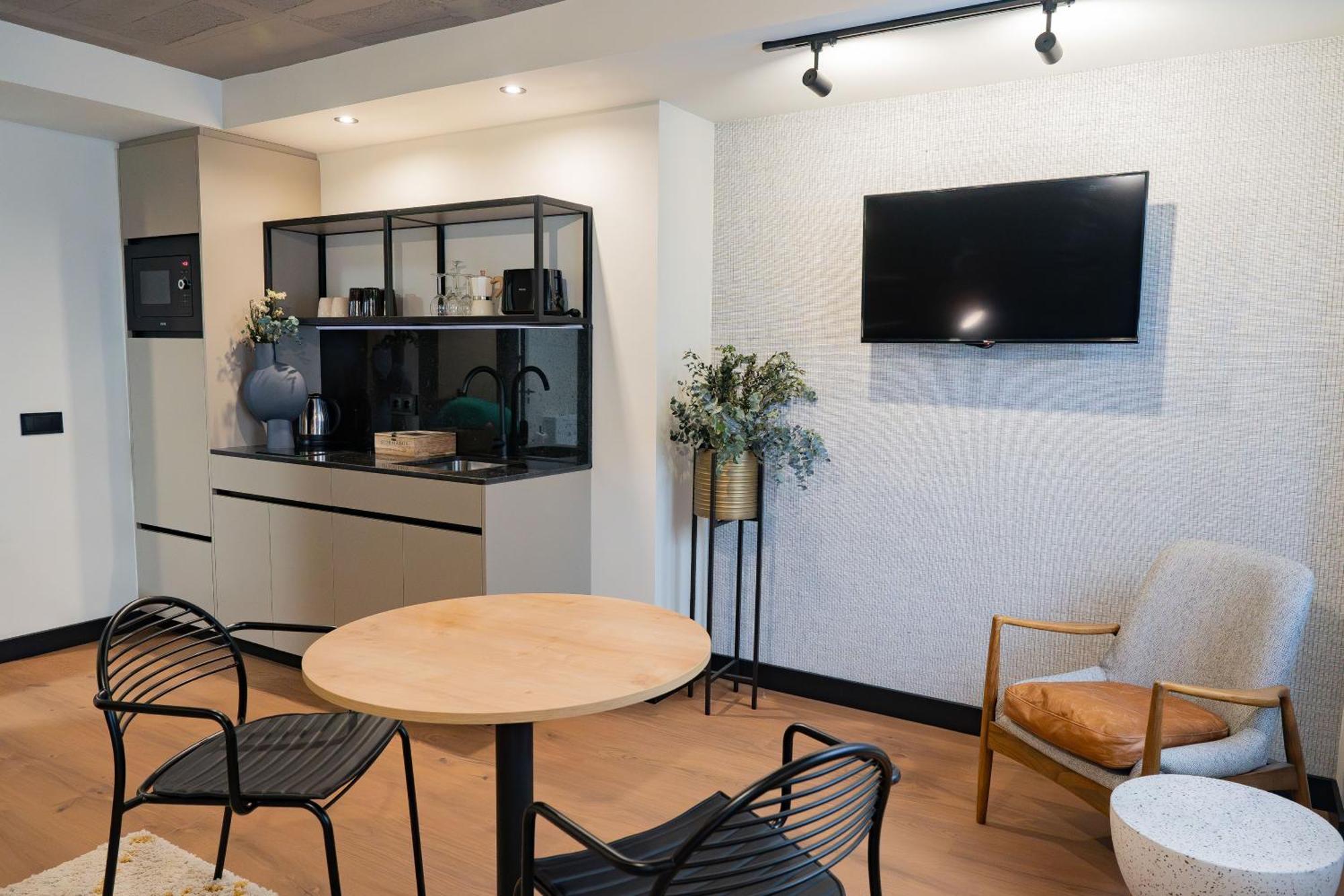Bubu - Apartamentos En El Centro Málaga Exteriör bild