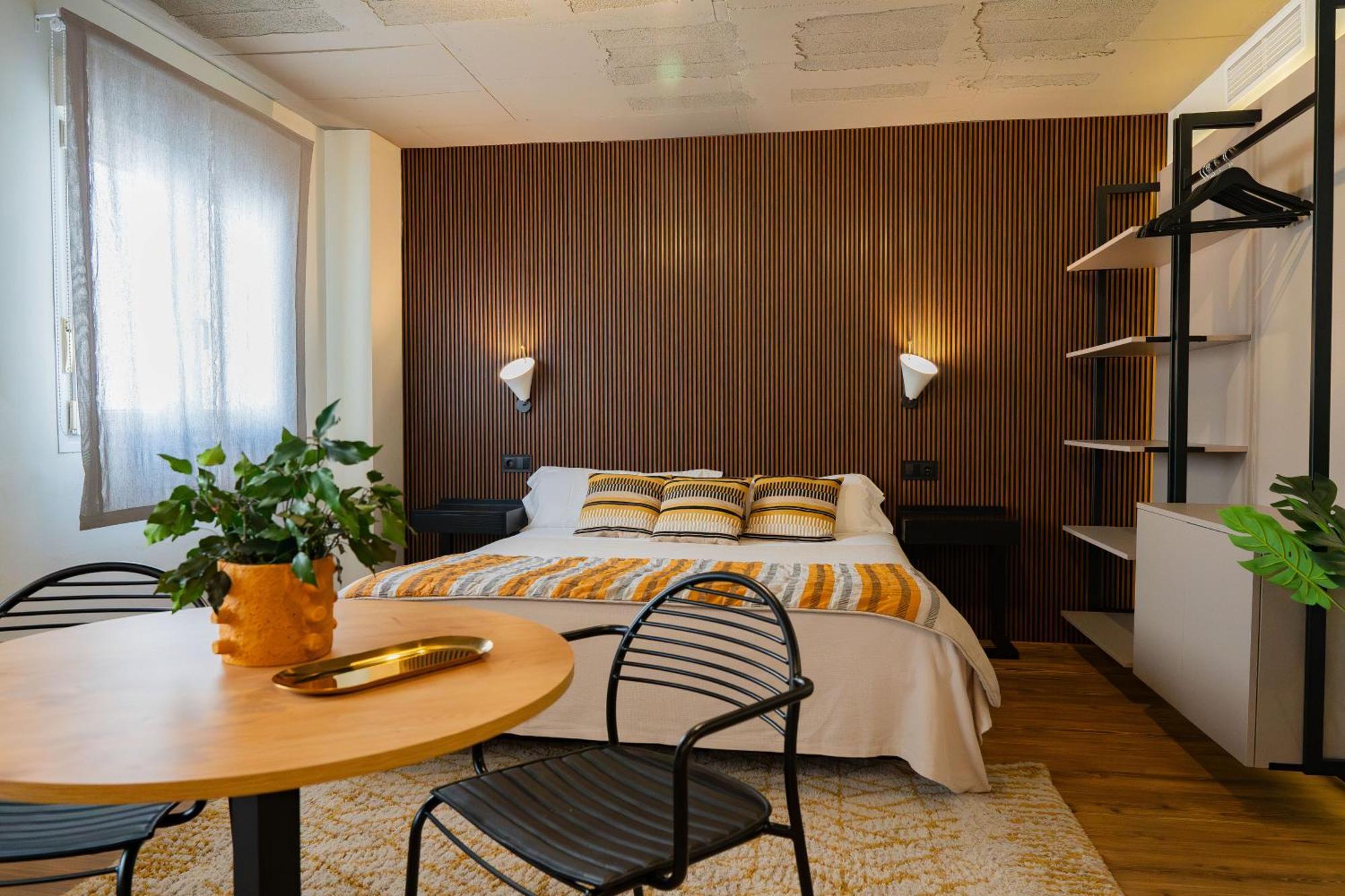 Bubu - Apartamentos En El Centro Málaga Exteriör bild