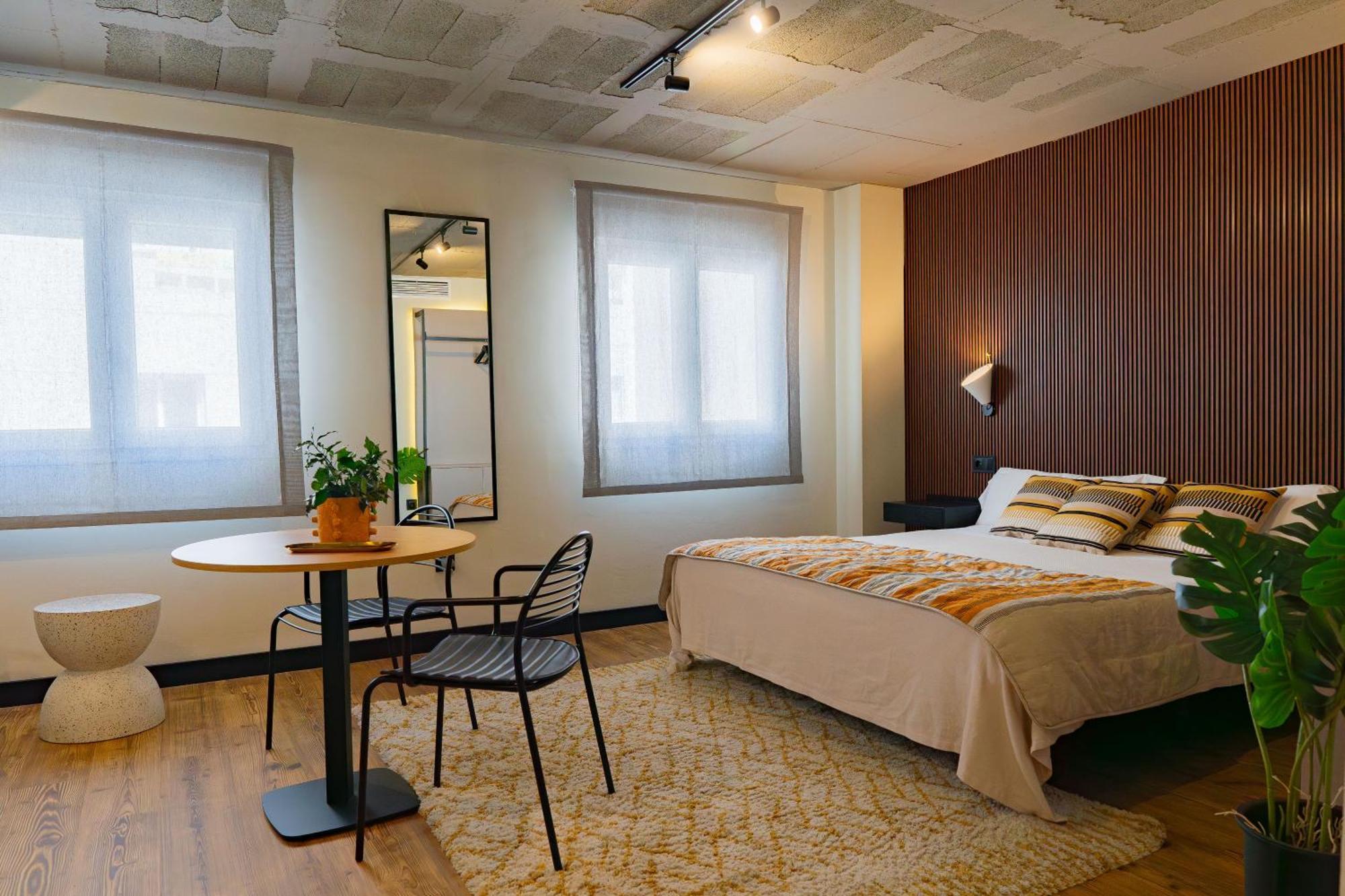 Bubu - Apartamentos En El Centro Málaga Exteriör bild